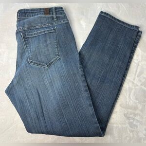 Simply Vera Vera Wang Straight-Leg Jeans in Medium Blue Wash Size 10